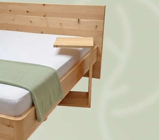 zimt_bett_4_variante_5_nachtkasterl_2-527x463-crop-50-50.webp