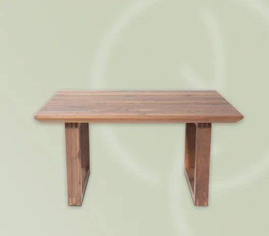 couchtisch-5-bo5a4555-210831-website-527x463-crop-49-53.webp